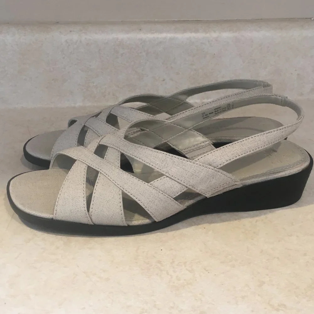 White Stag Linen Open Toe Slip On Sandals